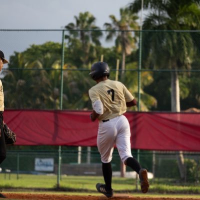 UlpiPuente_24's profile picture. Class of 2026 | MIF/3B |Uncommitted | GPA 3.6 | 6'0 | 180 | 786-914-8861 | upuente2@yahoo.com