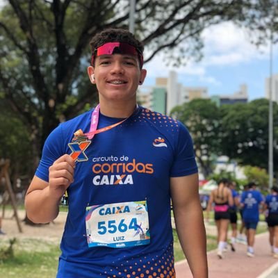 NandoBorel_'s profile picture. acordar recebendo sexo oral é uma merda, depois que aconteceu comigo nunca mais dormi de boca aberta no ônibus 🙄