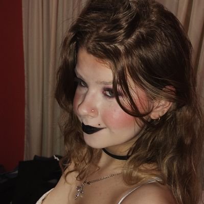 natilindinhar's profile picture. 🫧🎶👻