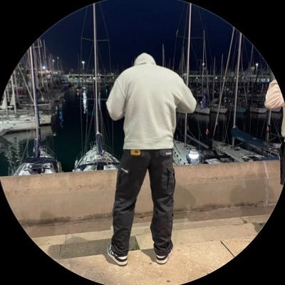 OscarPeter95411's profile picture. 