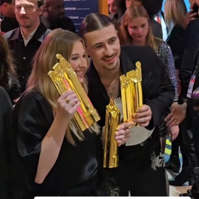 Dina_HPV's profile picture. 