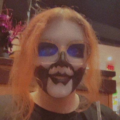 autumnaux_'s profile picture. serving cinnamon toast cunt since '04✨💅 | queenie with a peenie🏳️‍⚧️✡️ | #1 eepiest girl| 21 she/her | 🔞- @notautumnaux