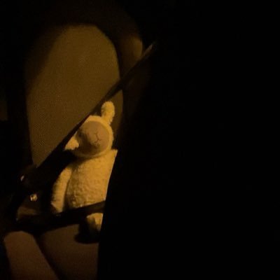 nuurcann1's profile picture. Bahçesinde çiçekler açan eski bir akıl hastanesi      KOÜ, AÜ