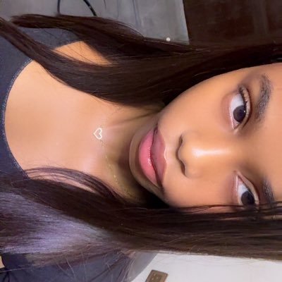 Funky_Santa's profile picture. ~ I’m just a simple lady❤️ Instagram @funky_santaa_ Please subscribe to my YouTube 👇Note: This is my only account on Twitter.