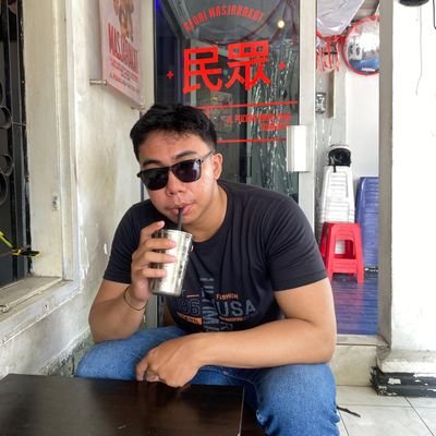 doomique's profile picture. jangan bosen