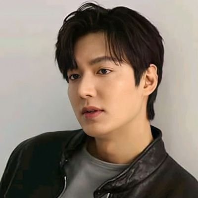 MinLee27971's profile picture. 