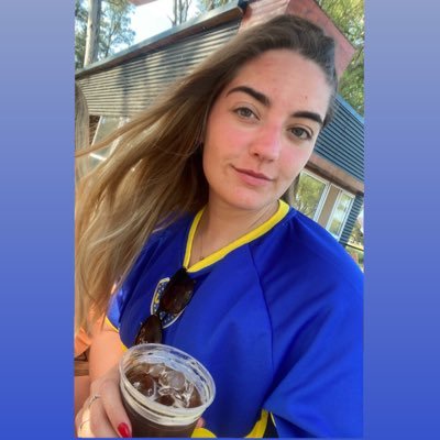 Dinardi22's profile picture. 