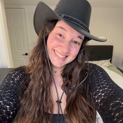 CutelyG24890's profile picture.