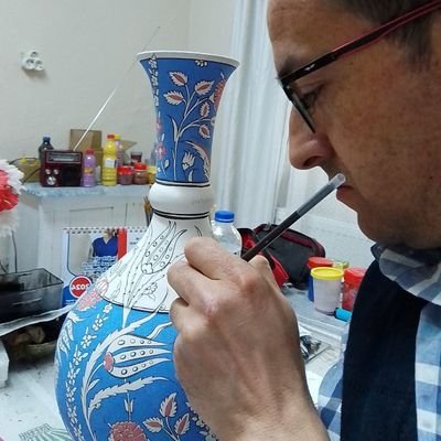 birparcacini's profile picture. Kültürel Miras taşıyıcısı/ Çini ustası/ Sanat/
Gelenek