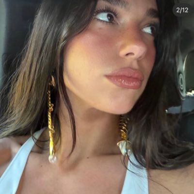biebrfaye's profile picture. 
