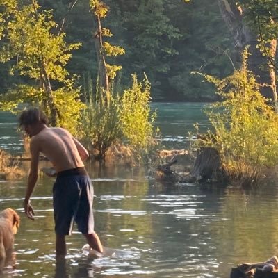 Simonbnwo's profile picture. 🇮🇹🇫🇷 24 ans , celib et j’aime les snowbunny🐇💕#bnwo #celib