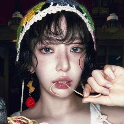 galaxyofaron's profile picture. 