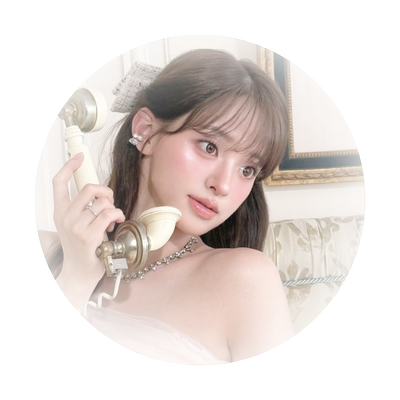 clxudynight's profile picture. FICTIONAL-00! —  she walks as if flowers were meant to follow her steps and speaks as if time itself leaned in to listen: nana zoey.