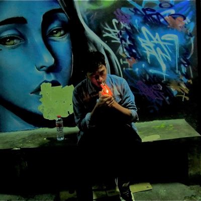 ihsan_wege's profile picture. ain't copyable, i'm unique.