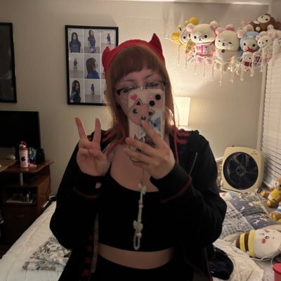 zyxzelly's profile picture. i like to stomp on arrows ♡ @jaceitg ♡