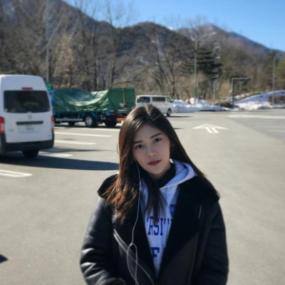 AllysaMaeq's profile picture. Dalagang Pilipina🇺🇸🇵🇭Fashion lover | Trendsetter | 🌱 Forest wanderer & mountain seeker 🏞 | Chasing sunsets & new adventures 🌅