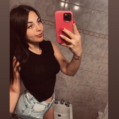 Fioreboldriniii's profile picture. 