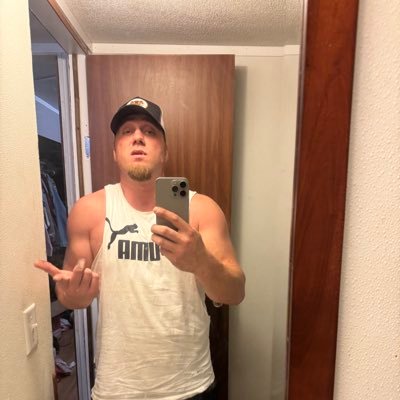 Snapchat: @yaboywhitehead _______________________ Instagram: @yaboywhitehead