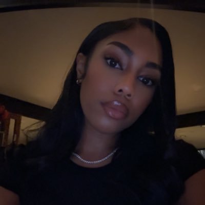 lexxbang__'s profile picture. God’s favorite 🦋