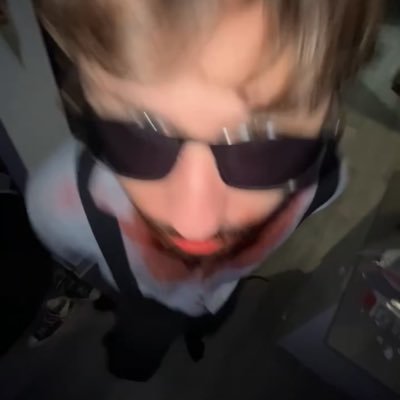 zach_iswach's profile picture. zachiswach on YouTube. I work with Blurless Entertainment. “Riverton” is out now! https://t.co/aOb7C6ZDbG