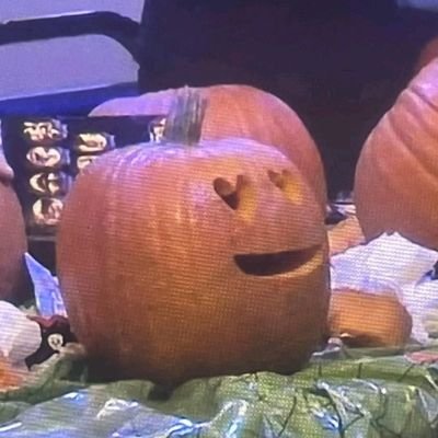 isabela17rm's profile picture. 