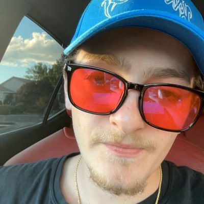 tonytwotoned22's profile picture. Enjoy my journey and shitty grammar