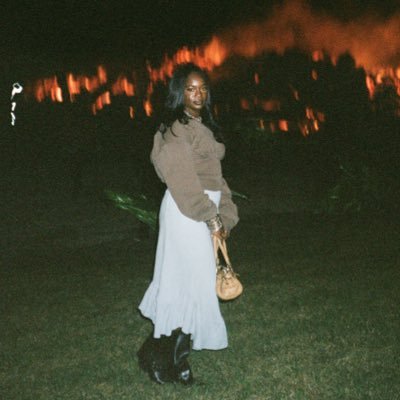 anywaysitsmo's profile picture. anyways…