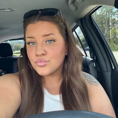 __akaitlynn's profile picture. all jokes.