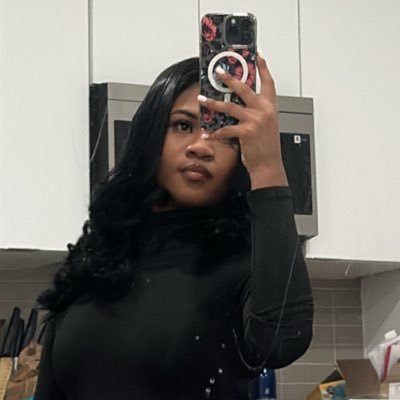 jassylina_'s profile picture. Libra.