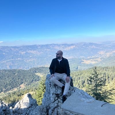 MecitKARAKUS10's profile picture. Zamanı Tanrı yaşar, insanoğlu hep ölmek için doğmuştur.