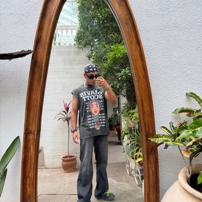 Its_aishwary_'s profile picture. he/him/his Lit with or without you 🪐