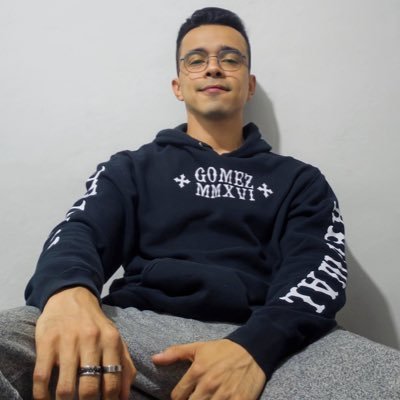 edwfrost's profile picture. sg | mutant (emma frost) | cat lover 🇸🇻