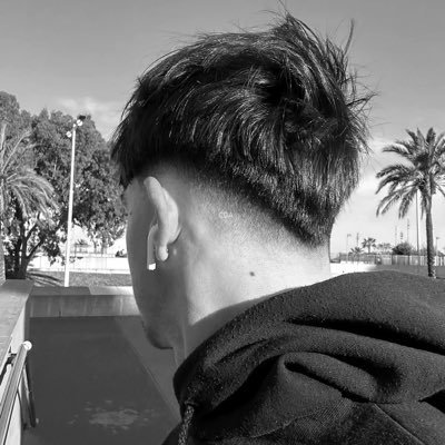 tbssz's profile picture. 