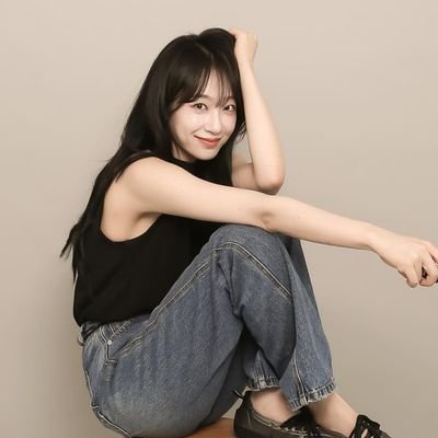 chuloveyu's profile picture. 전혜주와 여러 배우들을 사랑합니다❤️

제ㅔㅔㅔ발 츄인화 제ㅔㅔㅔㅔ발