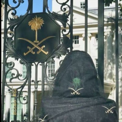 👩🏻💻🙆🏻♀️