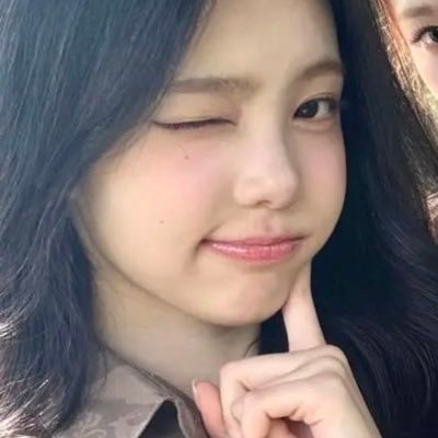 breadX2_'s profile picture. 