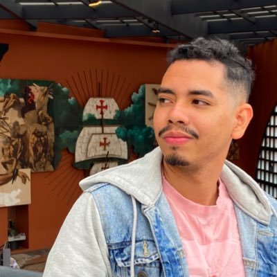 grandssbutera's profile picture. welcome to my head 🫧✨