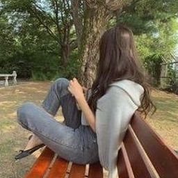 Ywiarxees22796's profile picture. 