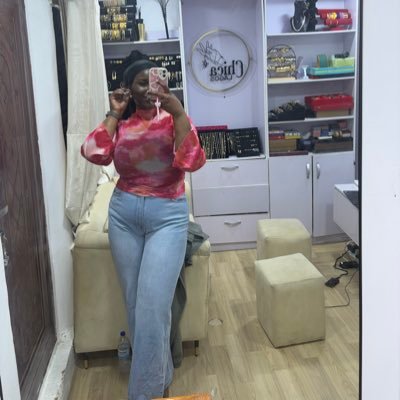 Hallyfet's profile picture. 6ft • Rx • Data • Baby girl • Lazy babe