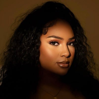 SakazjaW's profile picture. Proverbs 3:5-6 🤍