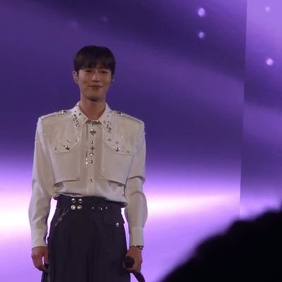 Lightttt217969's profile picture. 🌹💡🫶