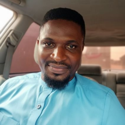 EmmaTom25th's profile picture. 