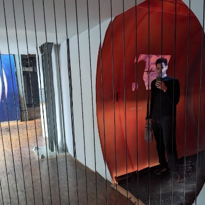 eykarim's profile picture. hier beruflich