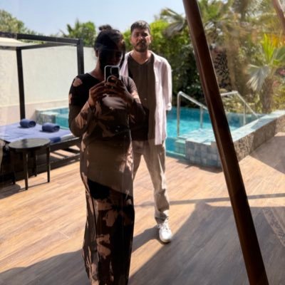 xsucksss's profile picture. Cricket & Bollywood!