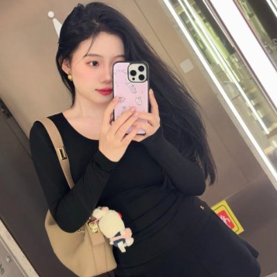 vaughn_1dot's profile picture. 03 169 D+cup 大奶肥臀健身婊
更多内容，请移步我的大号→  @AhamdaRanza
有哥哥想要的哦