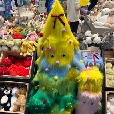 AwAii777's profile picture. 幸福遥不可及//里账:@TTHoiKawaiii