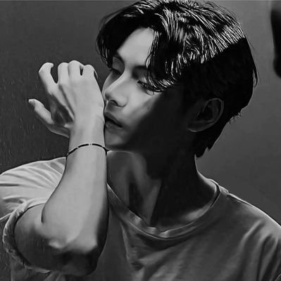 blanketkicktan's profile picture. WE ARE BACK 
ONLY 🕖.