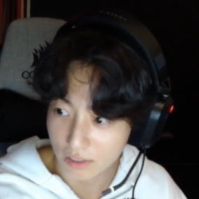 b4ngtanwluv's profile picture. right place, wrong person