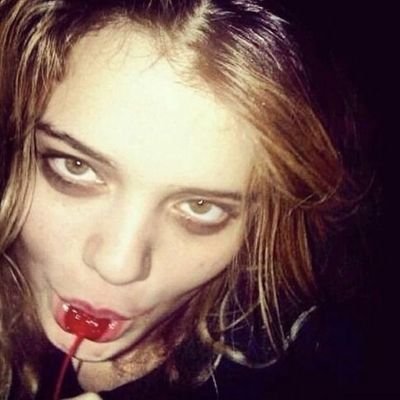 mrzthnch's profile picture. ᅠᅠᅠᅠᅠ