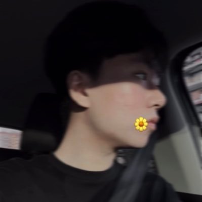 abc18747's profile picture. 什么什么什么